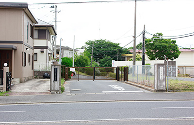 旧小池学園正門